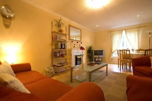 אדינבורו Apartments Royal