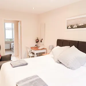  Apartment A On The Brae