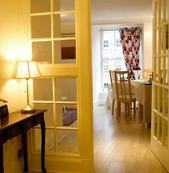 Apartments Royal Edinburgh 0*,  United Kingdom